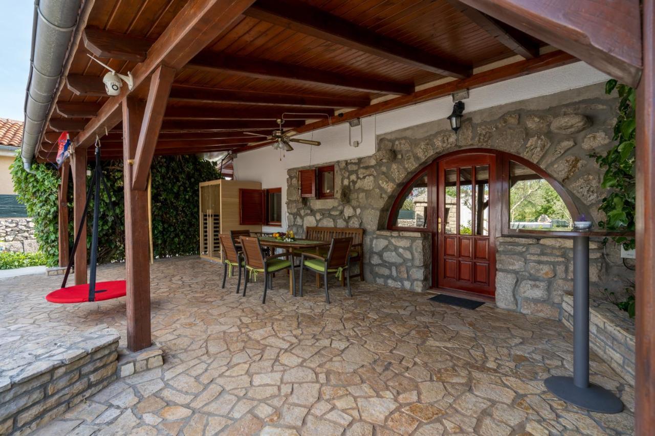Stone Lady Holiday Home With Pool&Hot Tub,Sauna,Bbq,Garden Rasopasno Buitenkant foto